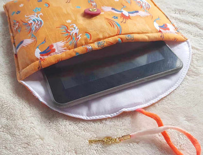 Pochette liseuse Grue Sora
