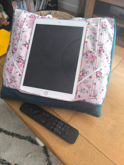 Coussin de lecture - liseuse - tablette personnalisable