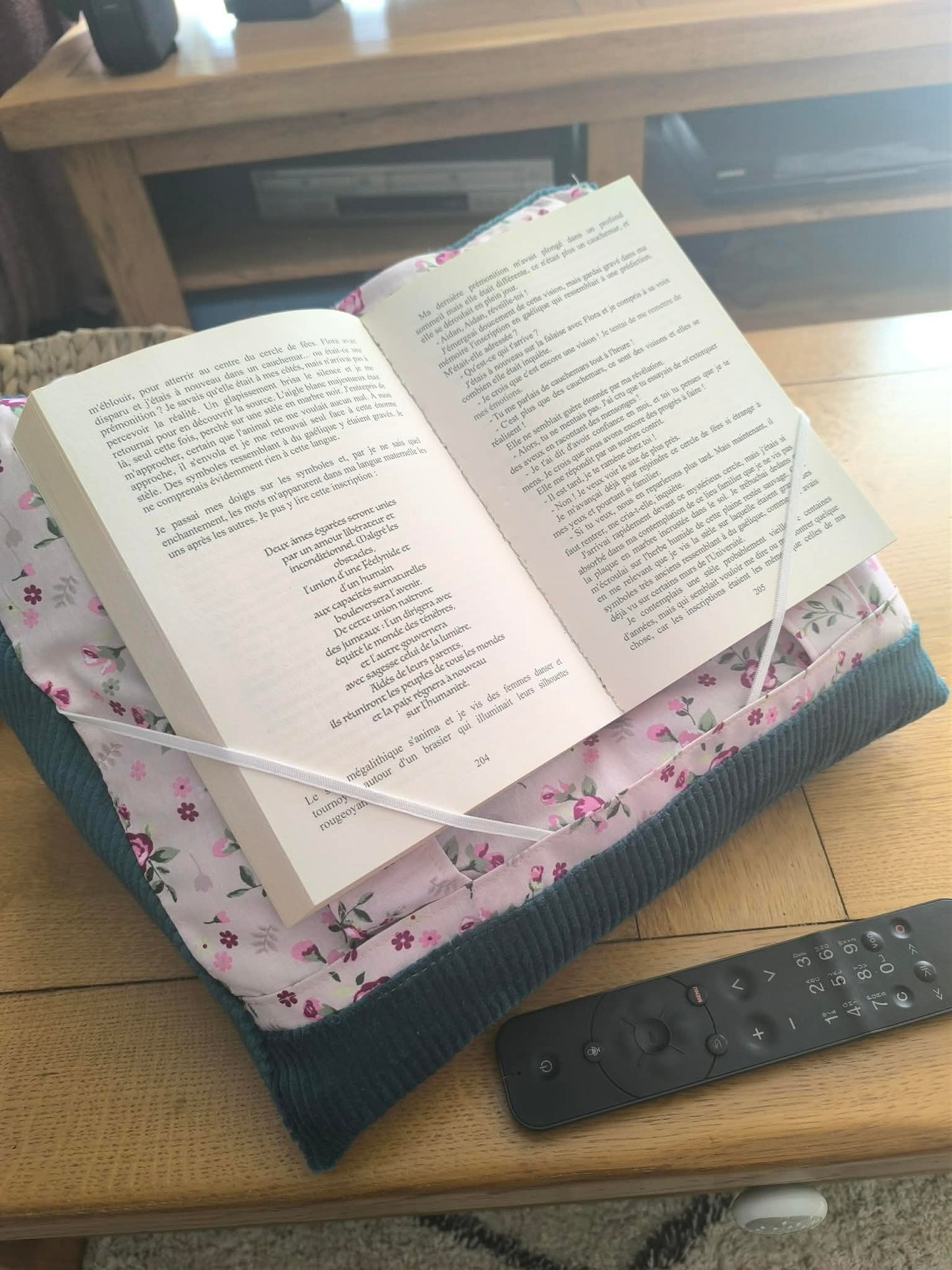 Coussin de lecture - liseuse - tablette personnalisable