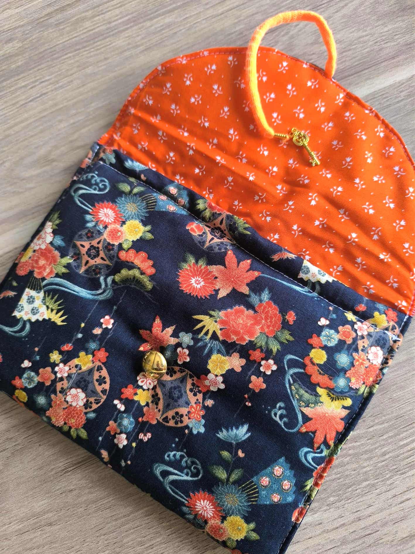 Pochette liseuse Hana